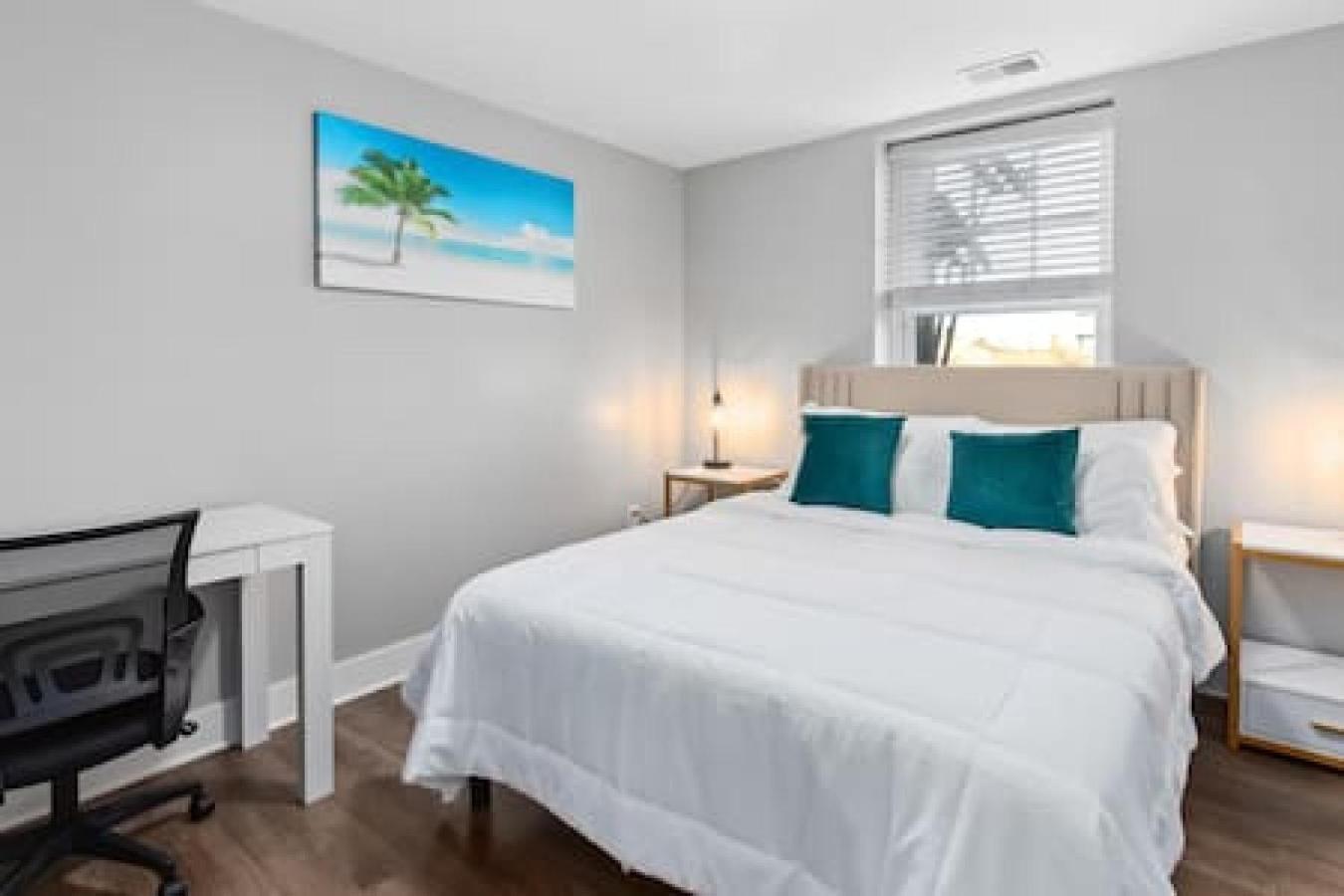 Your Cozy 2-bedroom Midtown *