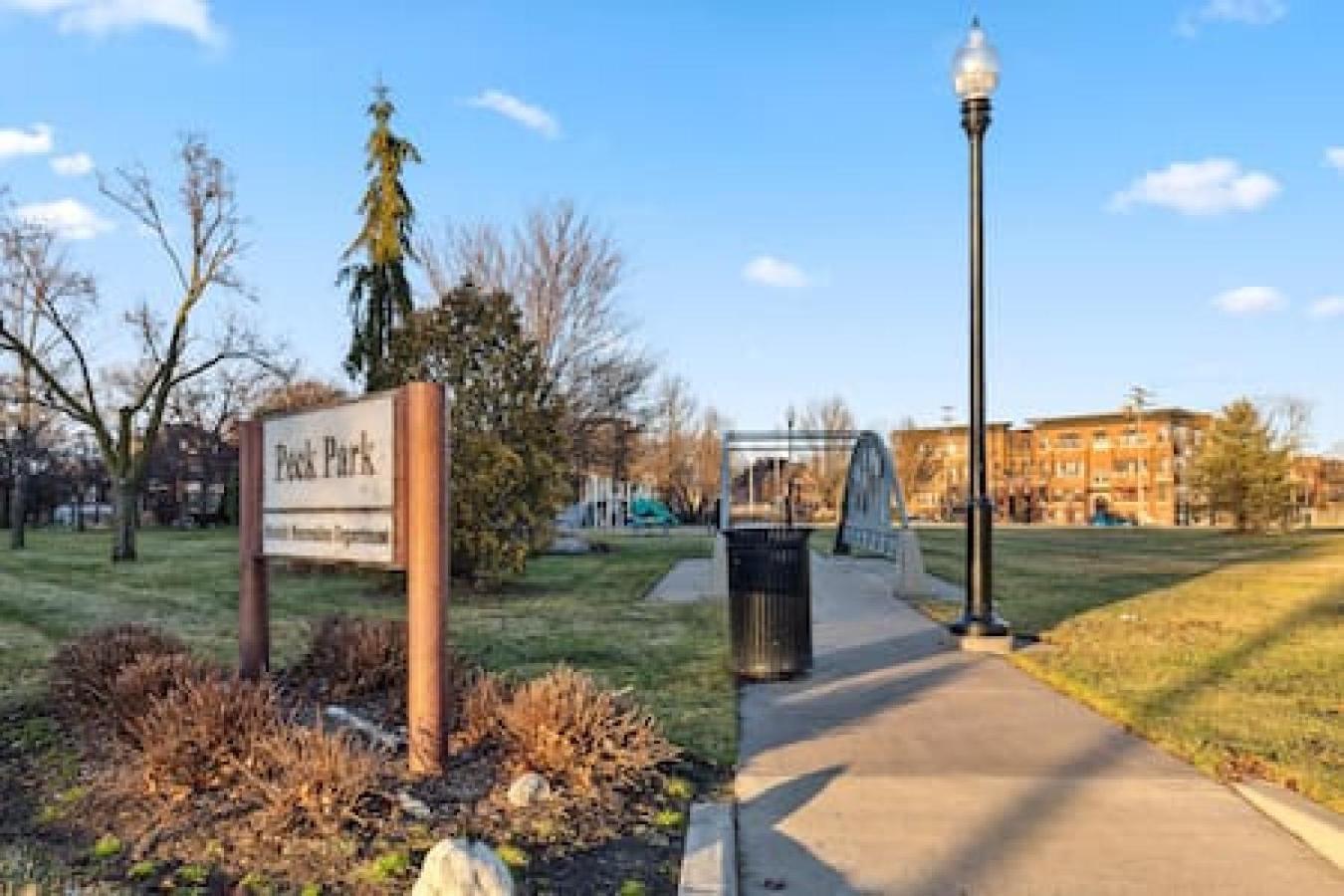Your Cozy 2-bedroom Midtown Detroit