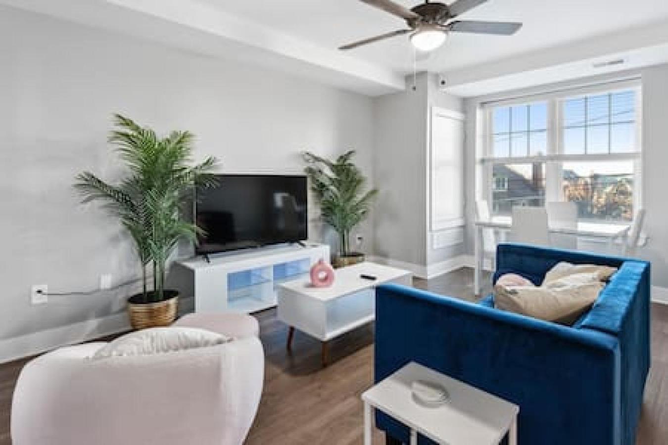Your Cozy 2-bedroom Midtown * Detroit